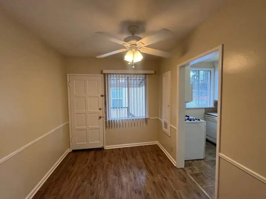 property for rent #4