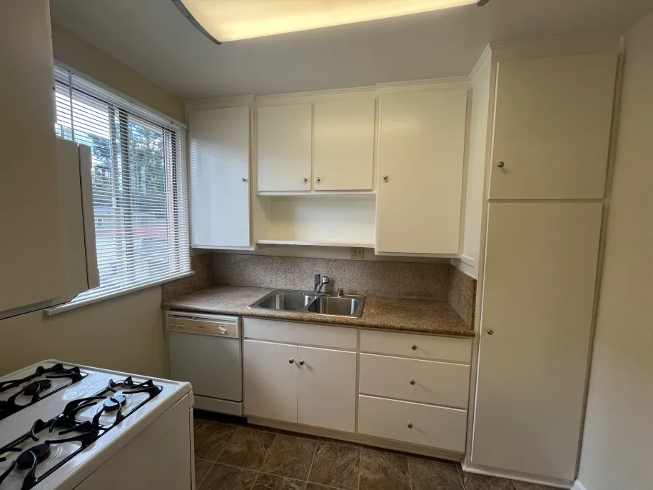 property for rent #1