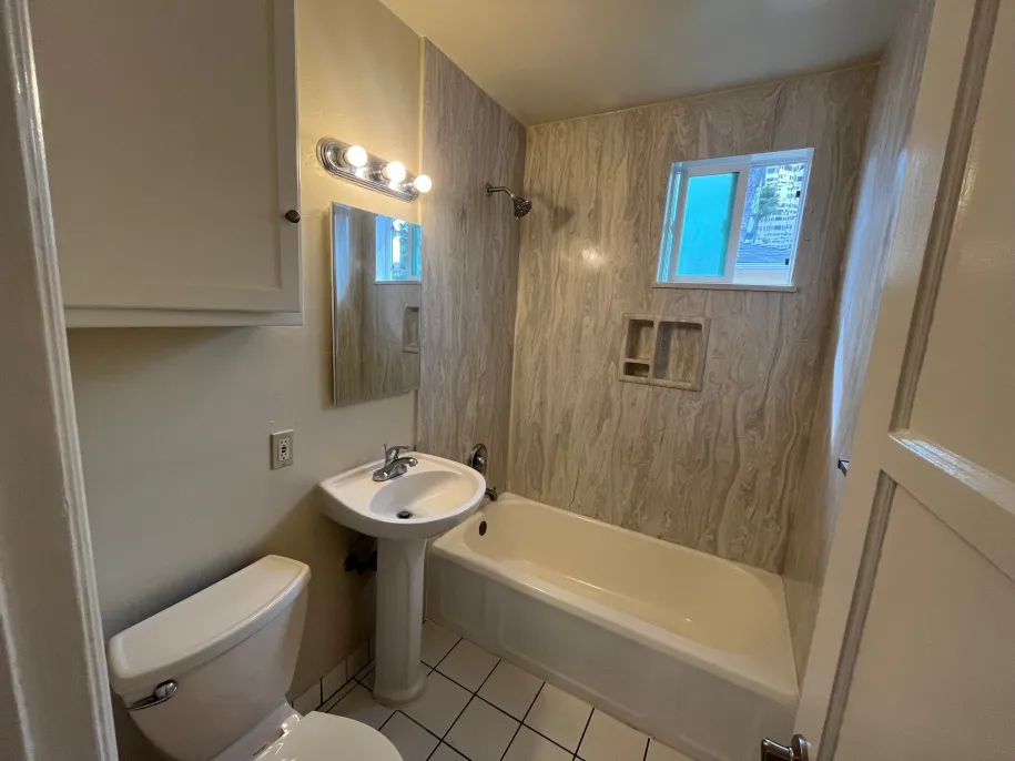 property for rent #7