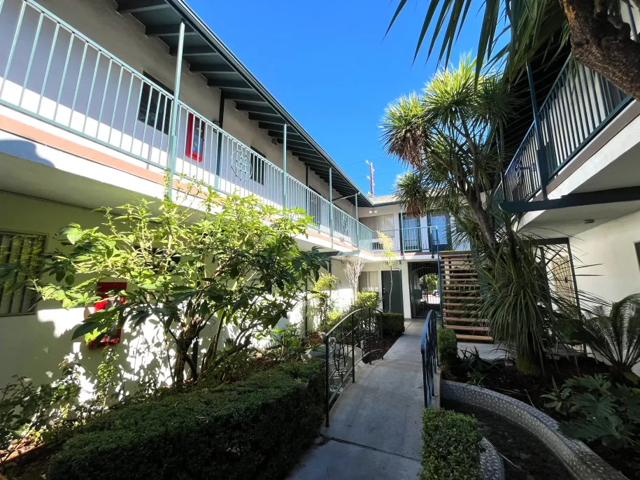 property for rent #2