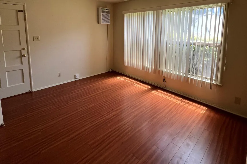 property for rent #5