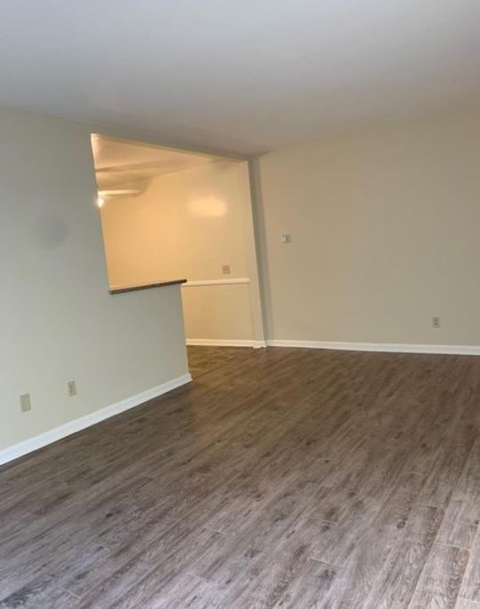 property for rent #4
