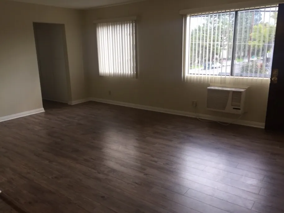 property for rent #3