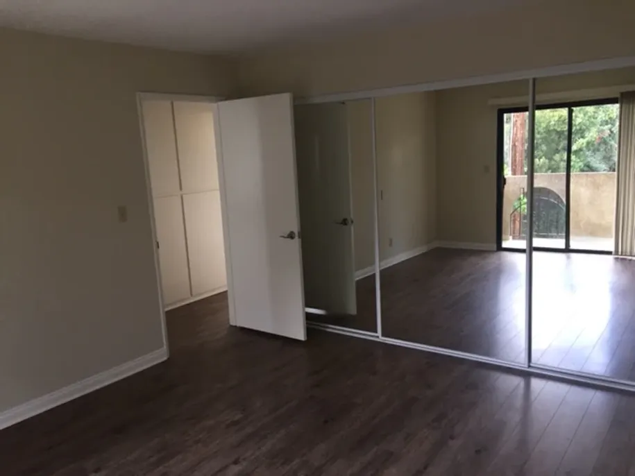 property for rent #5