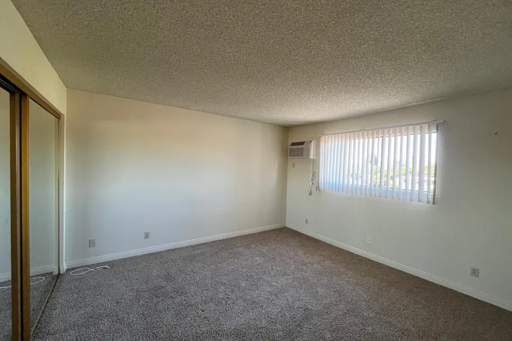 property for rent #4