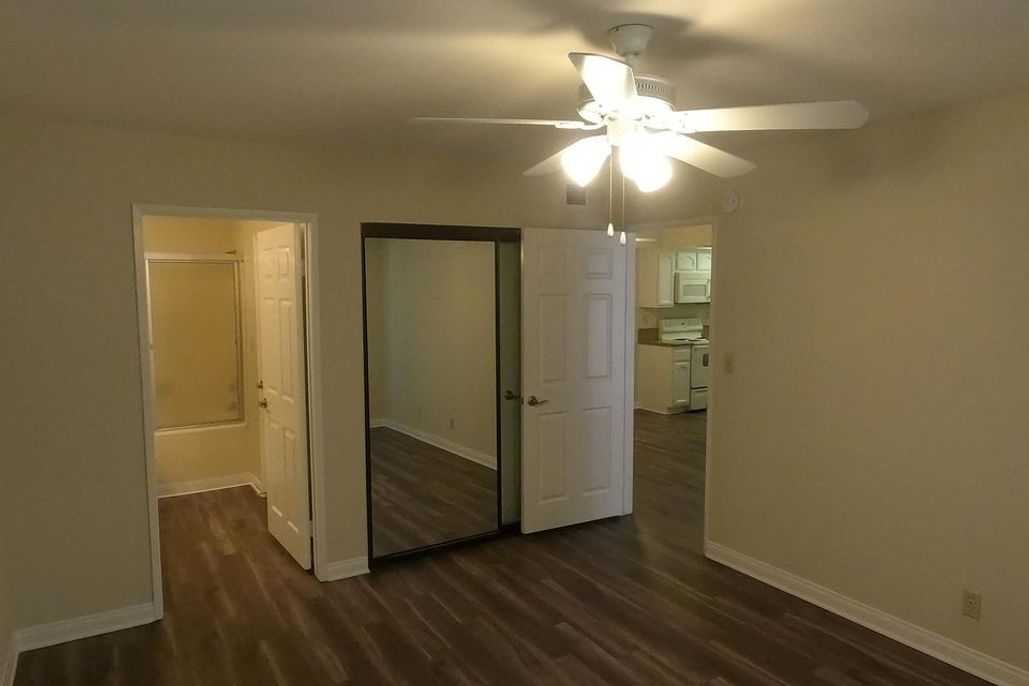 property for rent #4