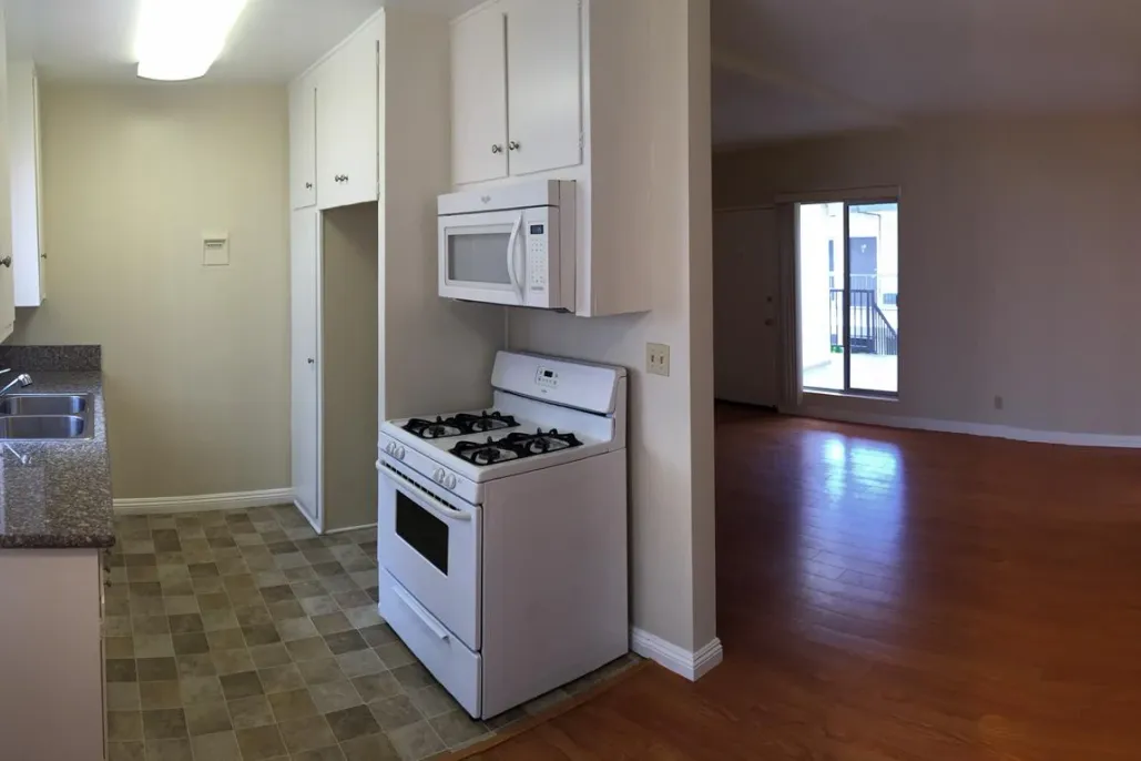 property for rent #3