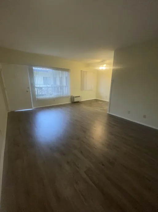 property for rent #4