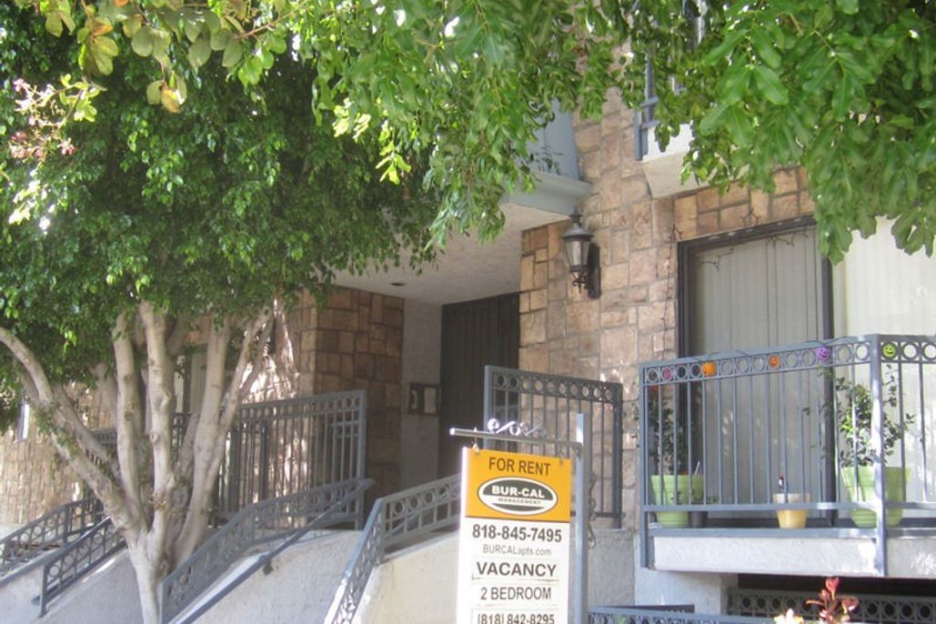 property for rent #1