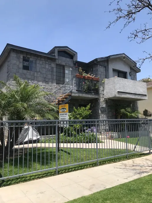 property for rent #1