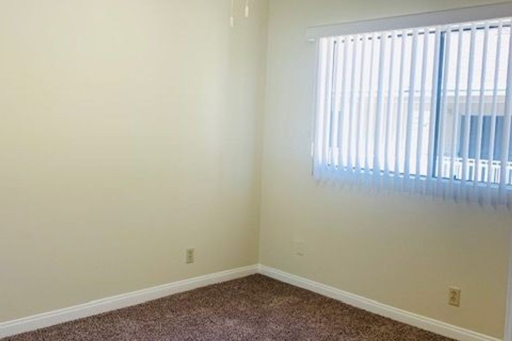 property for rent #7