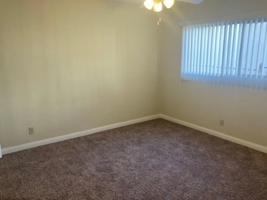 property for rent #5