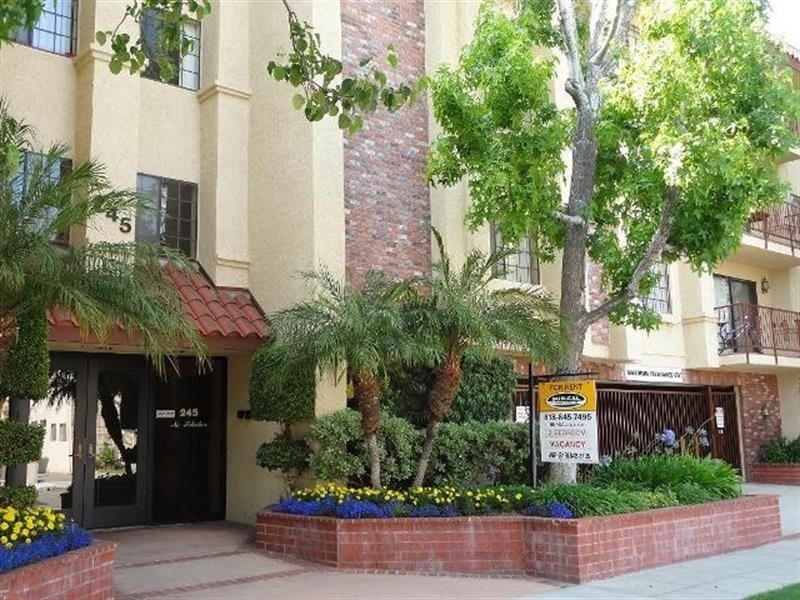 property for rent #1