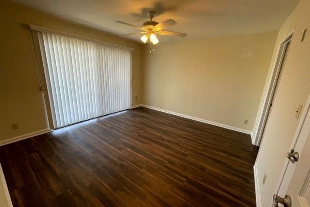 property for rent #3