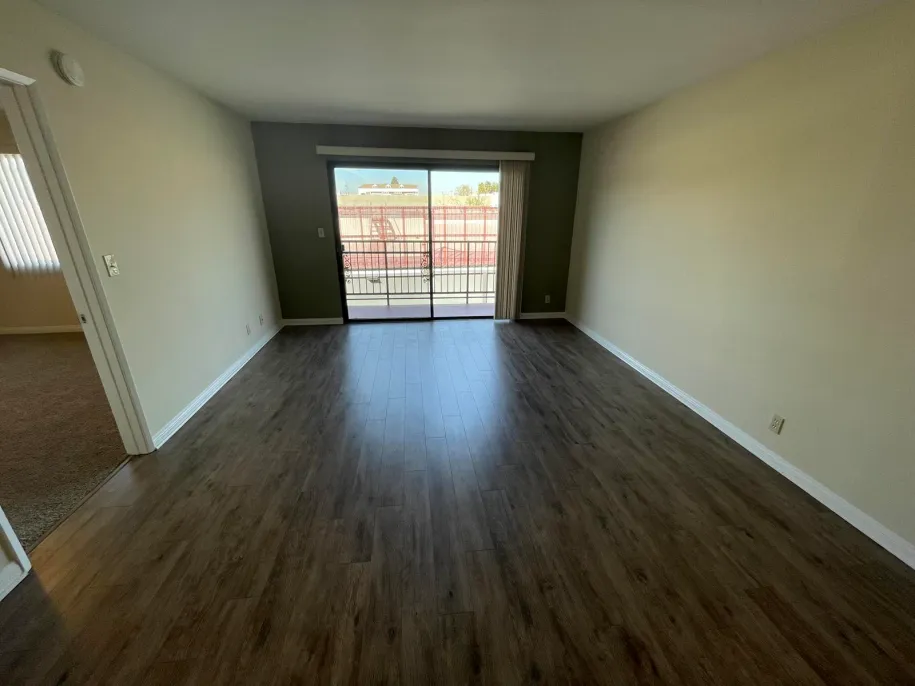 property for rent #4