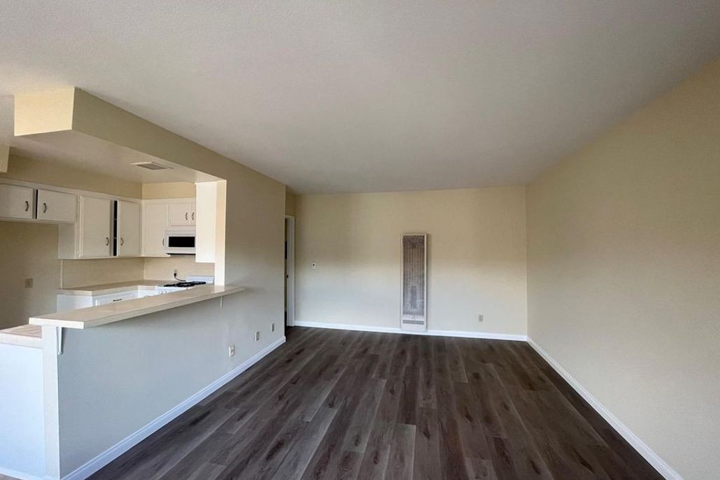 property for rent #2