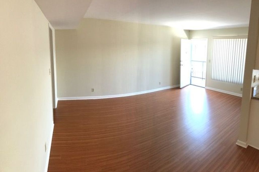 property for rent #1