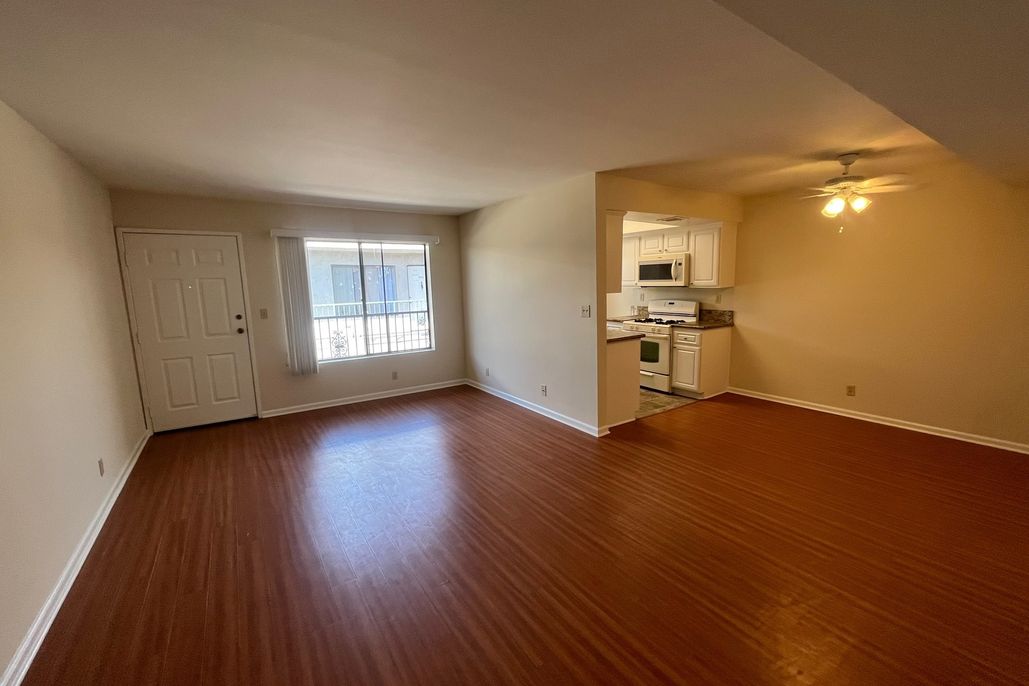 property for rent #4