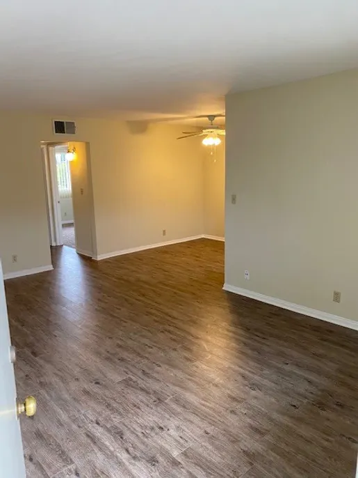 property for rent #1