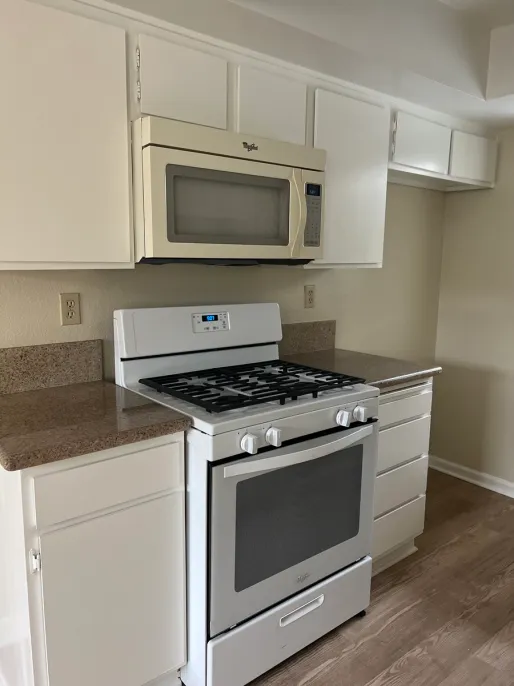 property for rent #3