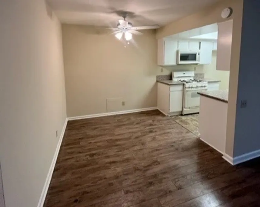 property for rent #3