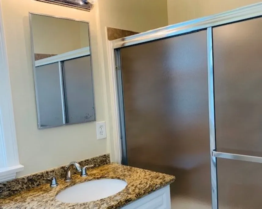 property for rent #7