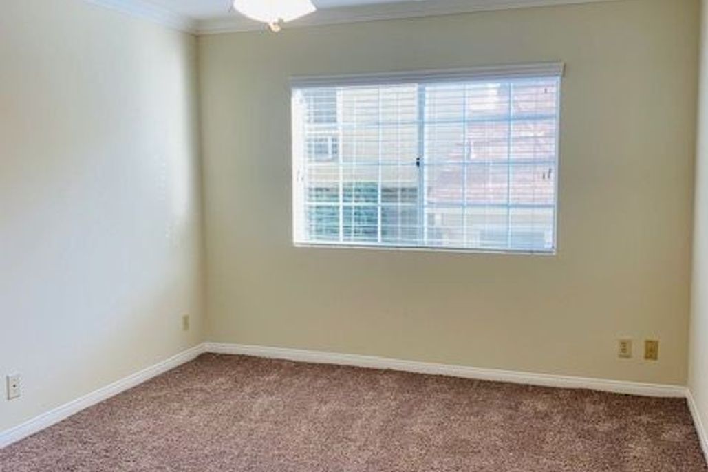 property for rent #7
