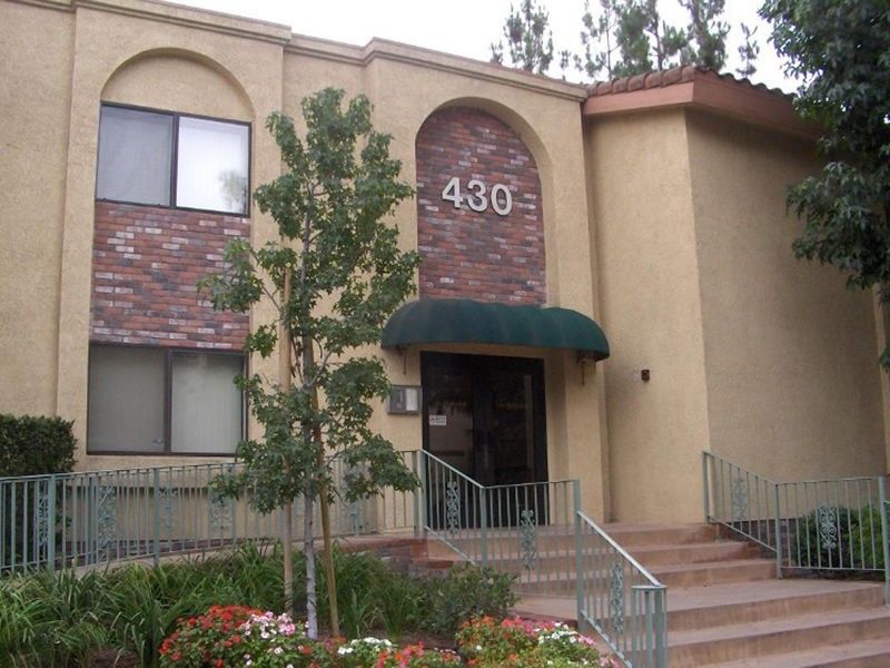 property for rent #1