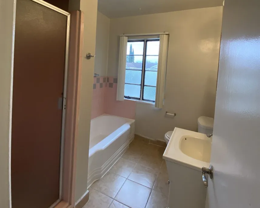 property for rent #7