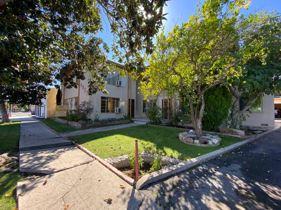 property for rent #1