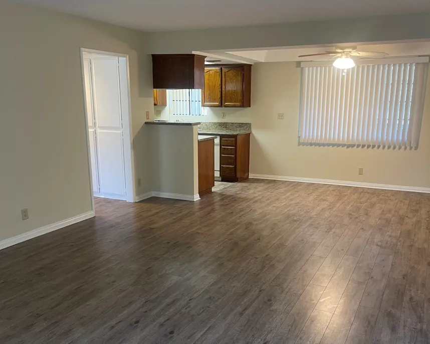 property for rent #4