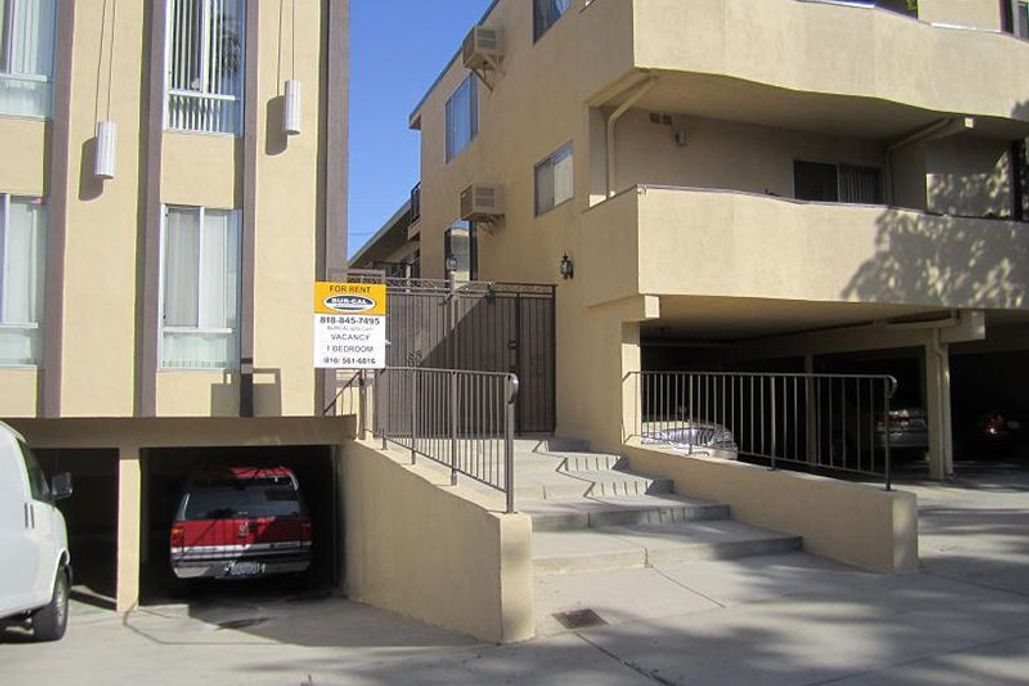 property for rent #1