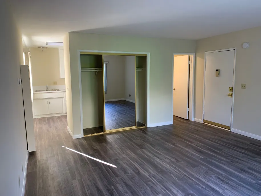 property for rent #5