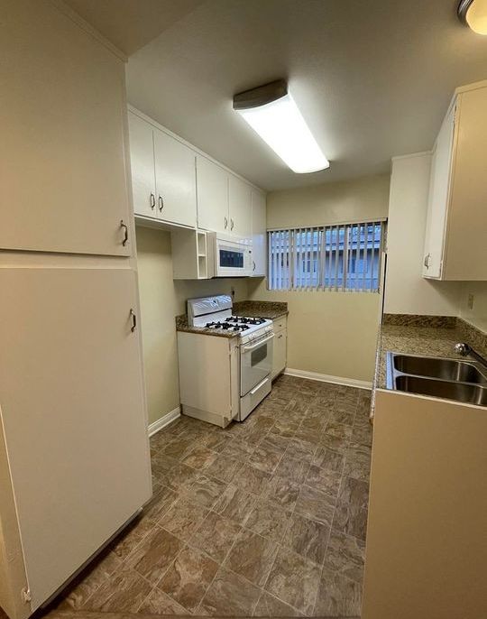 property for rent #2