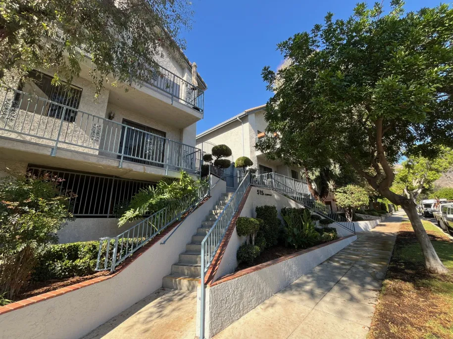 property for rent #1