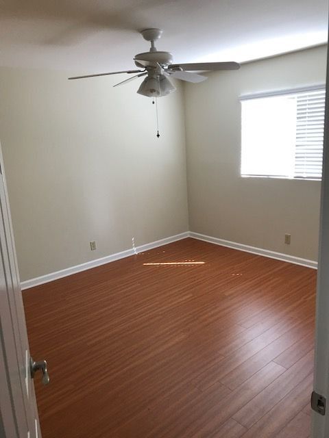 property for rent #4