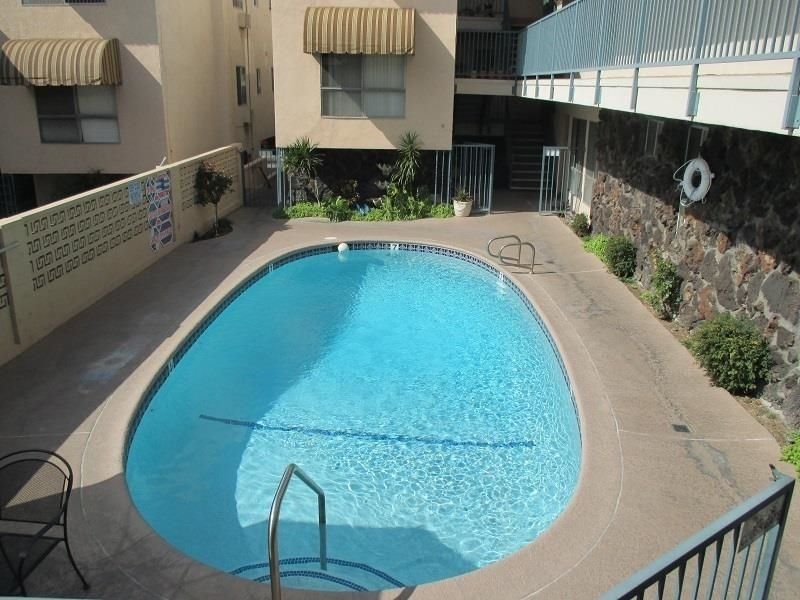 property for rent #1