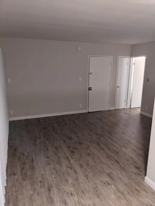 property for rent #5