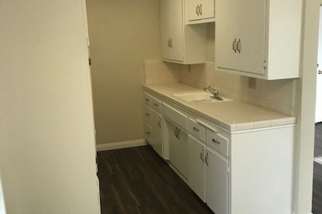 property for rent #1