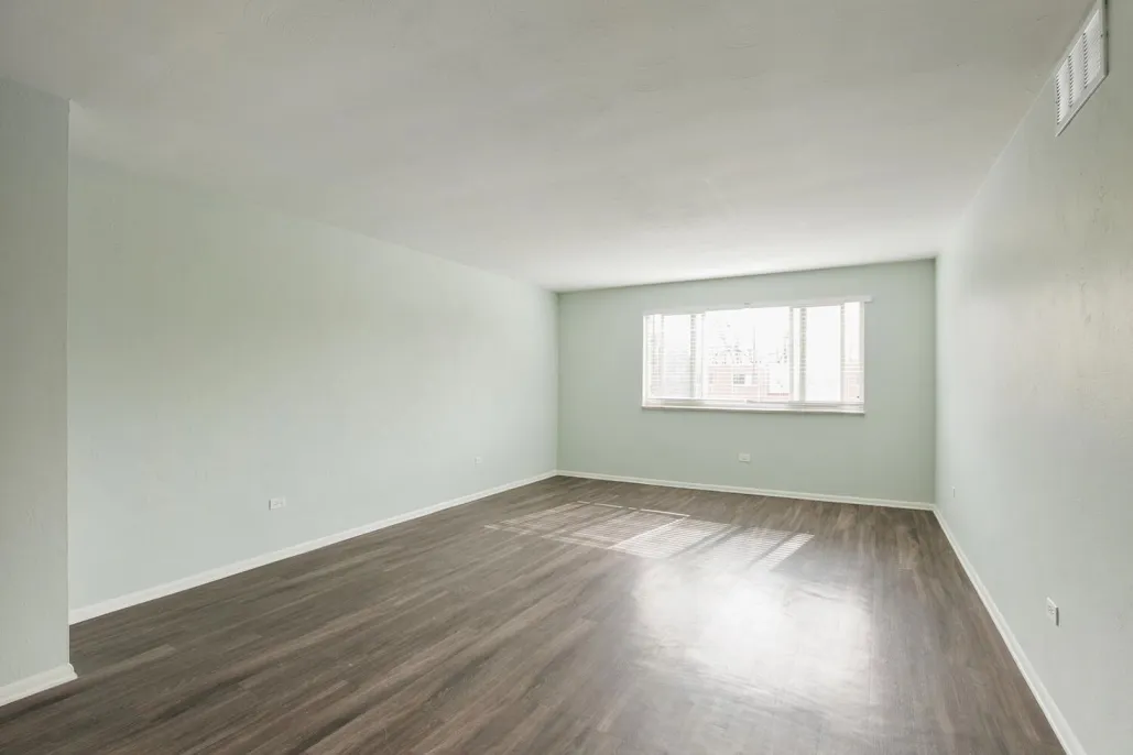 property for rent #4