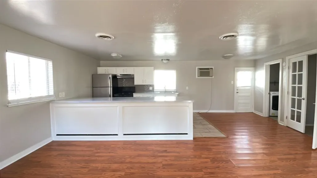 property for rent #2