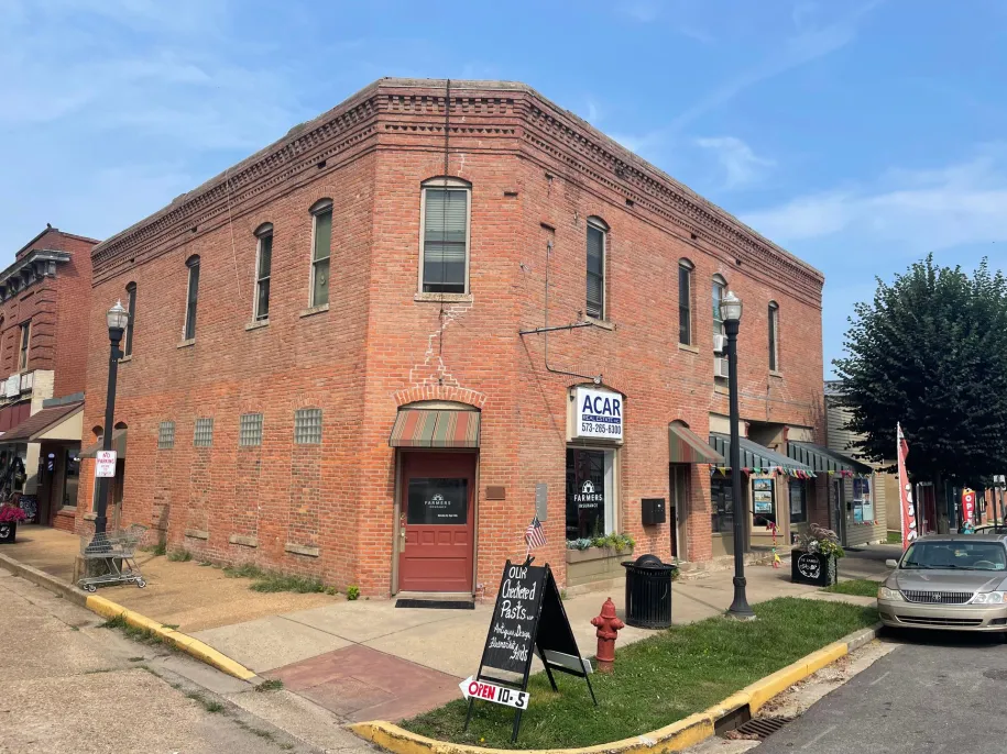 property for rent #1