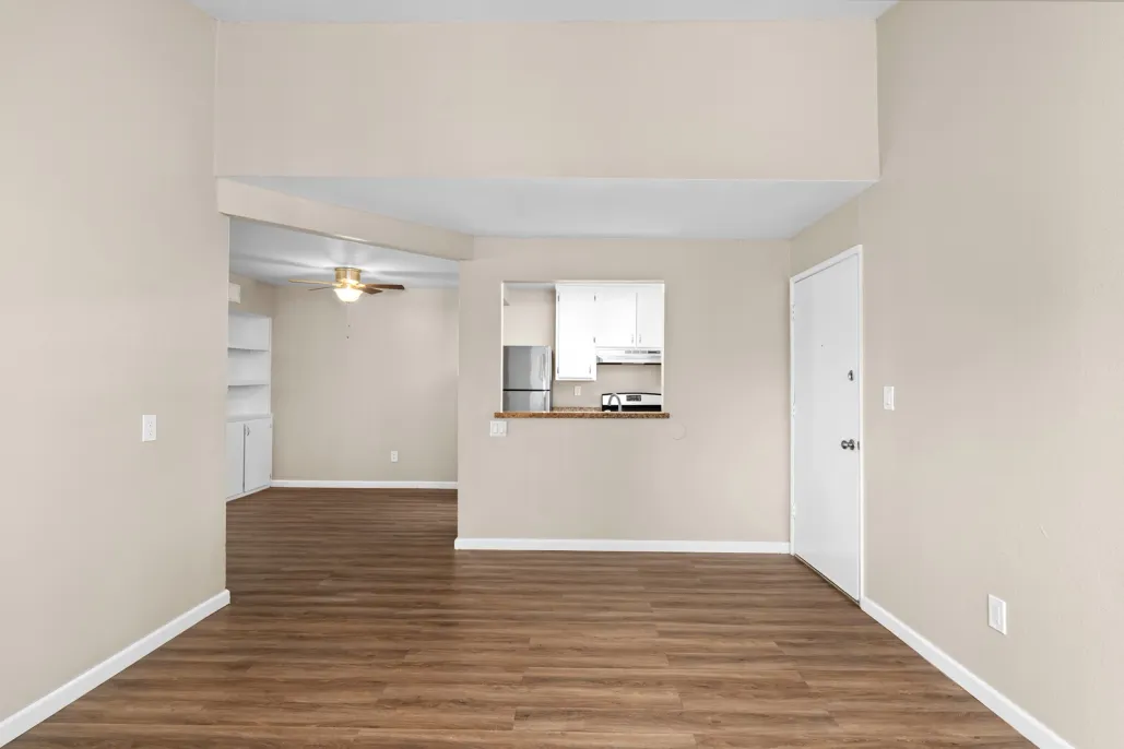 property for rent #4