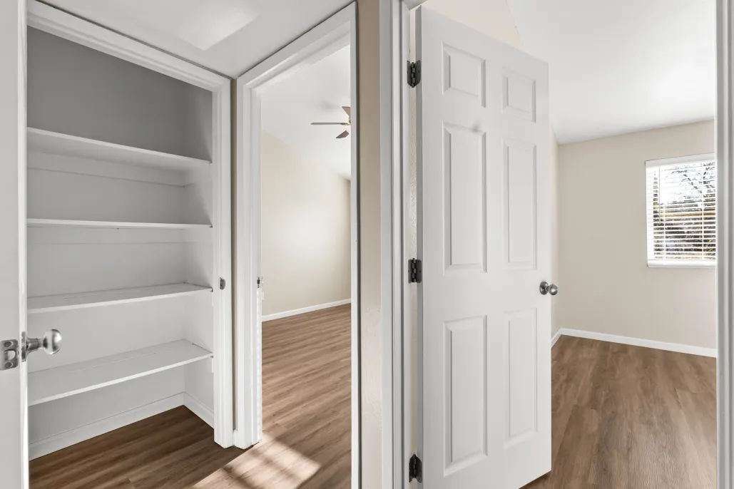 property for rent #7