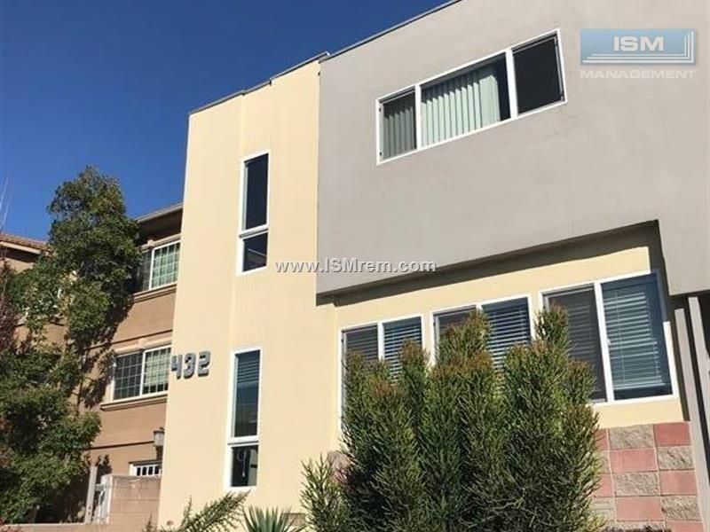 property for rent #1