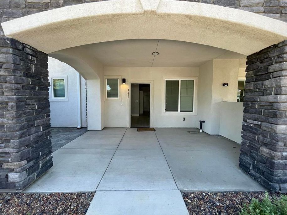 property for rent #6