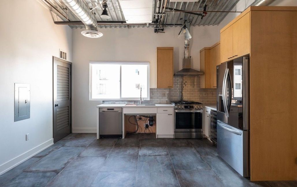 property for rent #7