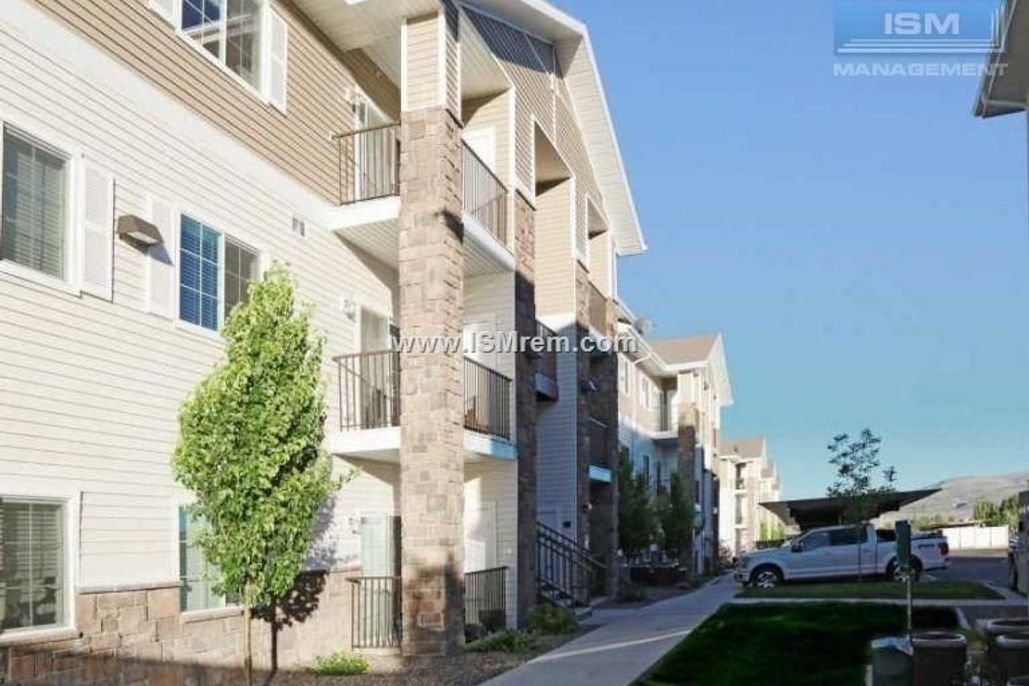 property for rent #1
