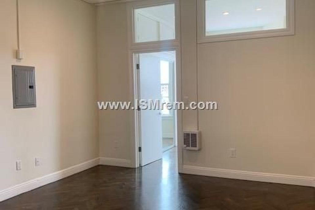 property for rent #4