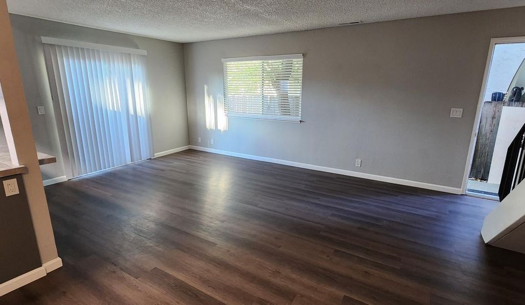 property for rent #1